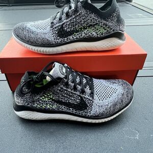 Nike Free RN Flyknit 2018 Oreo Women's Running Shoe 942839-101 Size 6.5 Training